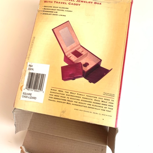 Wolf Vintage Jewelry Case Red Leather. With Box. & Removable Mini Case. Unused - Picture 9 of 9